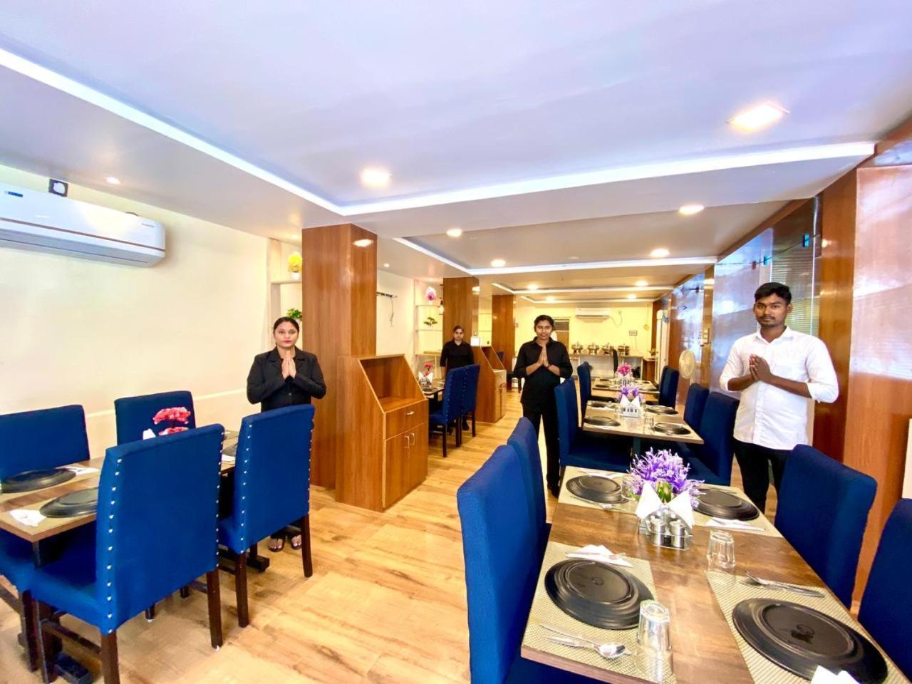 Hotel Sky International- Airport Zone Hyderabad Шамшабад Экстерьер фото