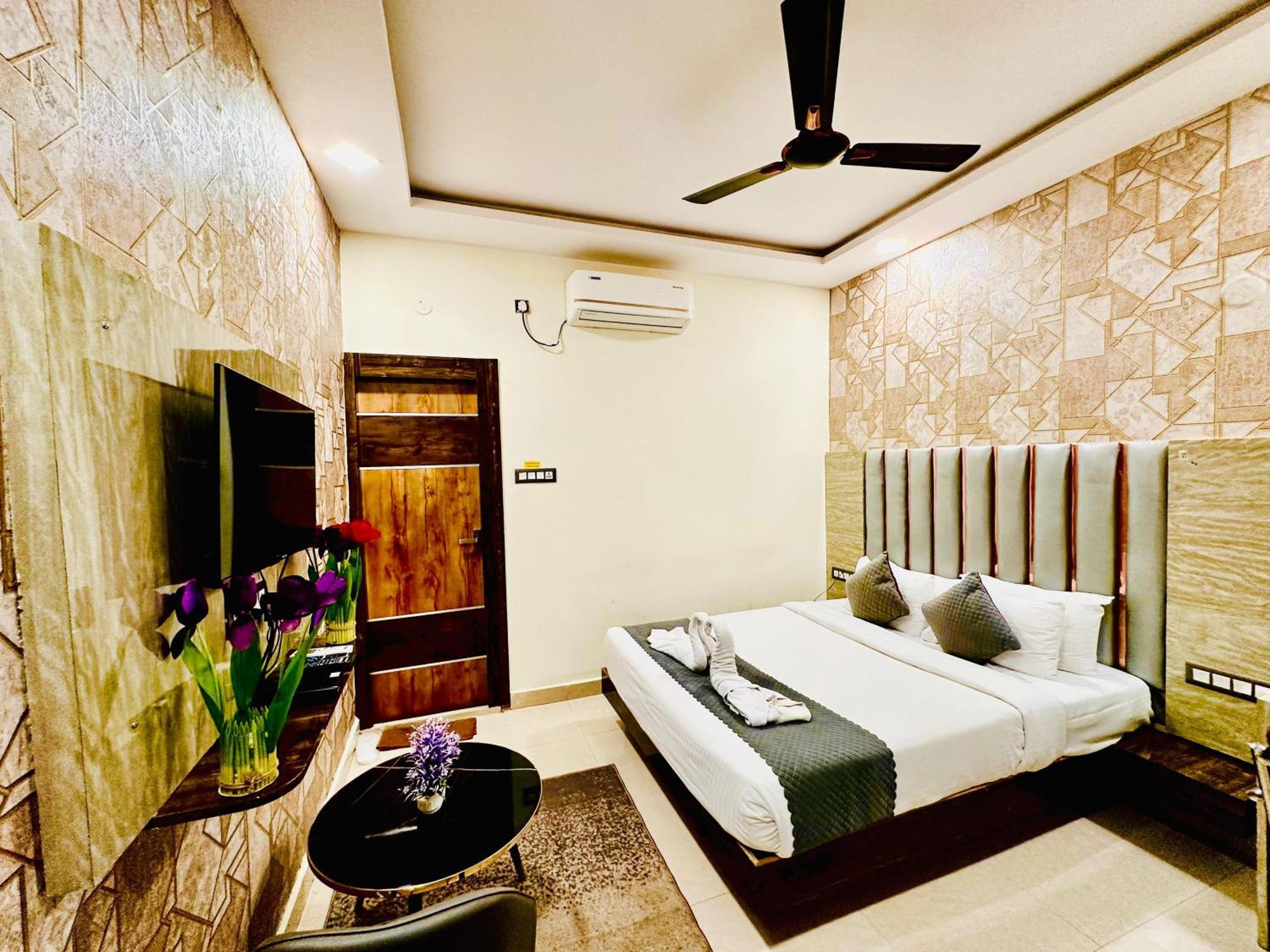 Hotel Sky International- Airport Zone Hyderabad Шамшабад Экстерьер фото