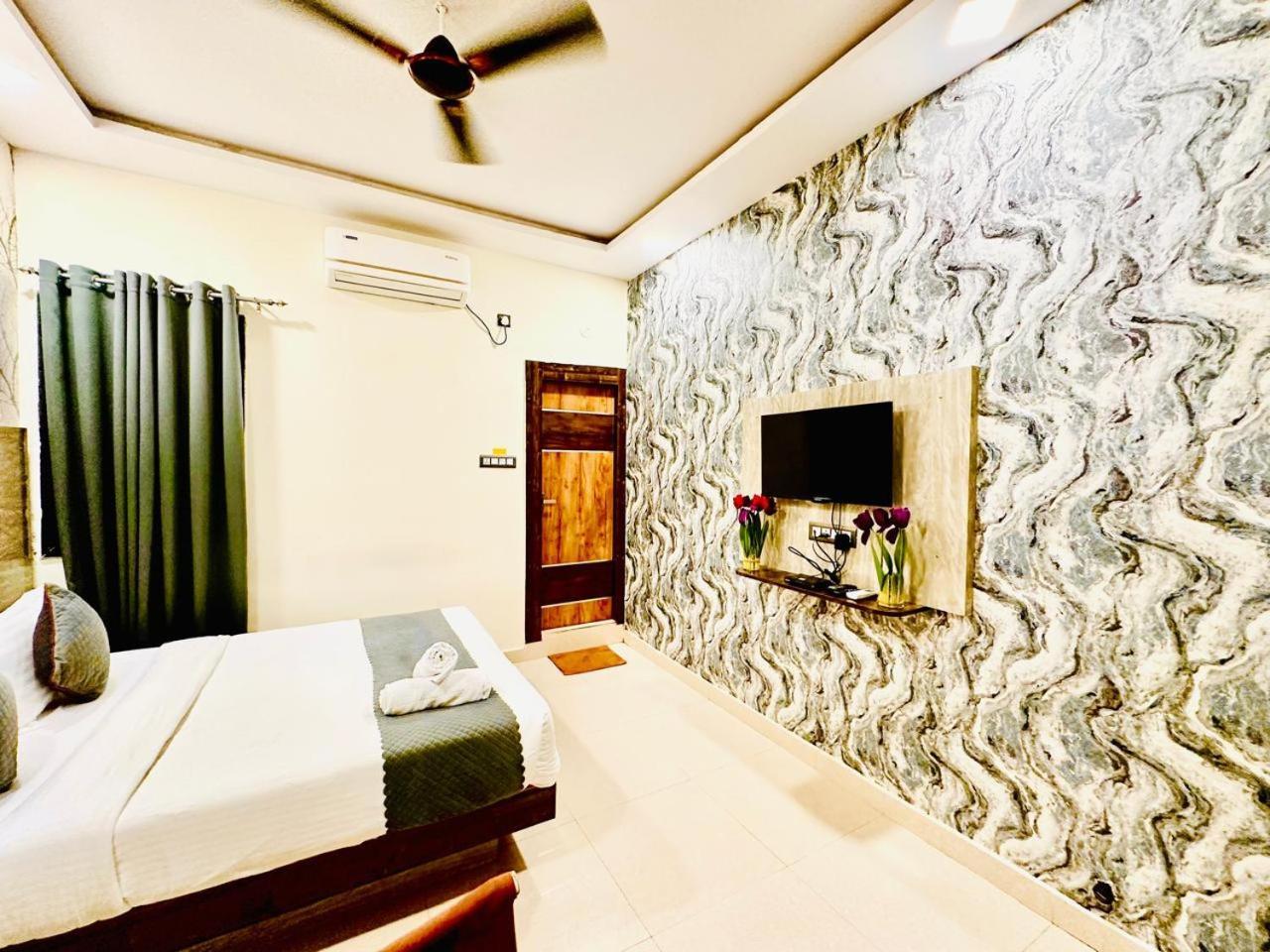 Hotel Sky International- Airport Zone Hyderabad Шамшабад Экстерьер фото