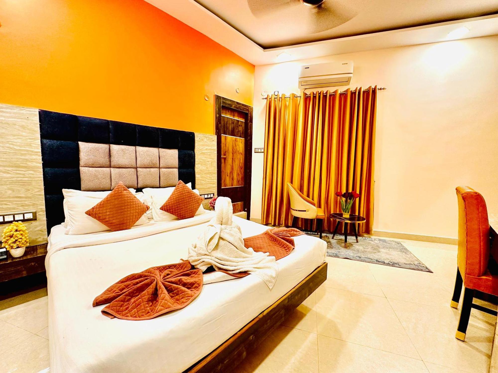 Hotel Sky International- Airport Zone Hyderabad Шамшабад Экстерьер фото