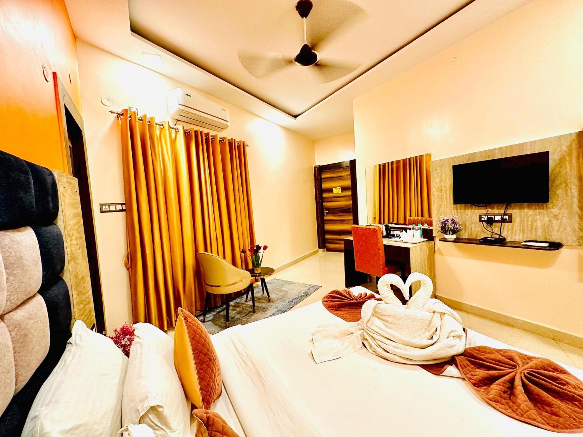 Hotel Sky International- Airport Zone Hyderabad Шамшабад Экстерьер фото