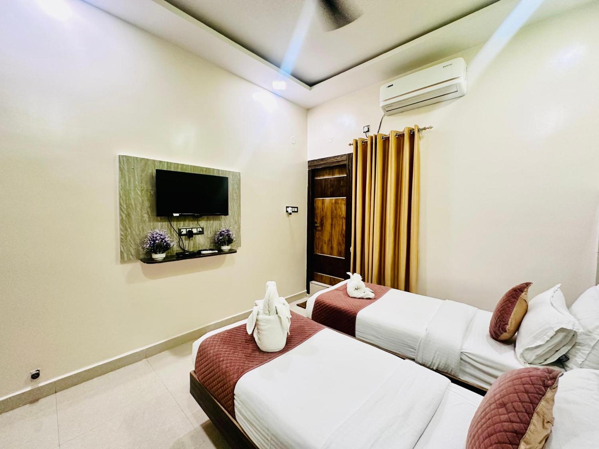 Hotel Sky International- Airport Zone Hyderabad Шамшабад Экстерьер фото